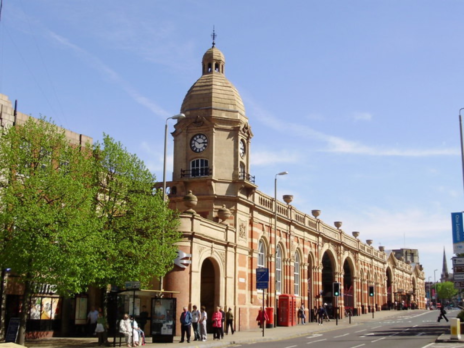 Leicester railway station